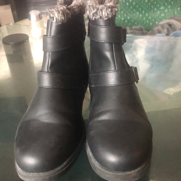 Meet your Posher, Andrea - Picture 2 of 4